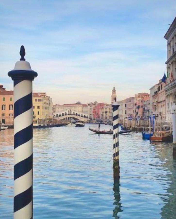Hammam Venesia Bagian luar foto